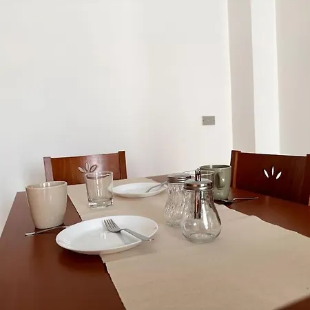 Bright And Cosy Flat Near Large Park - Free Parking Spaces Nearby / Appreciated By Guests / Excellent Location Apartment La Spezia
