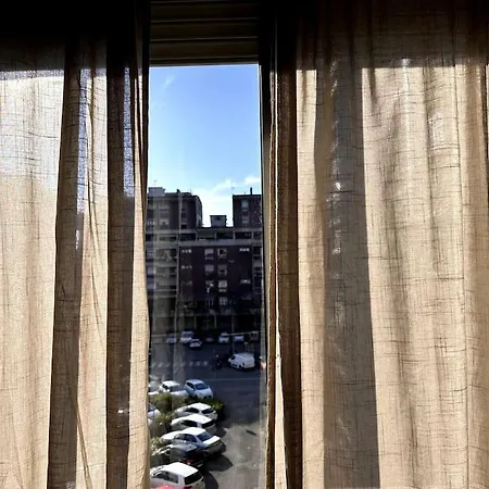 Bright And Cosy Flat Near Large Park - Free Parking Spaces Nearby / Appreciated By Guests / Excellent Location Apartment *